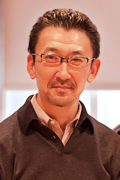 Yoshi Suzuki